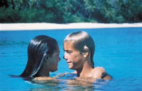 blue lagoon nude scene|Brooke Shields Blue Lagoon Age and Nude Scenes Controversy:。